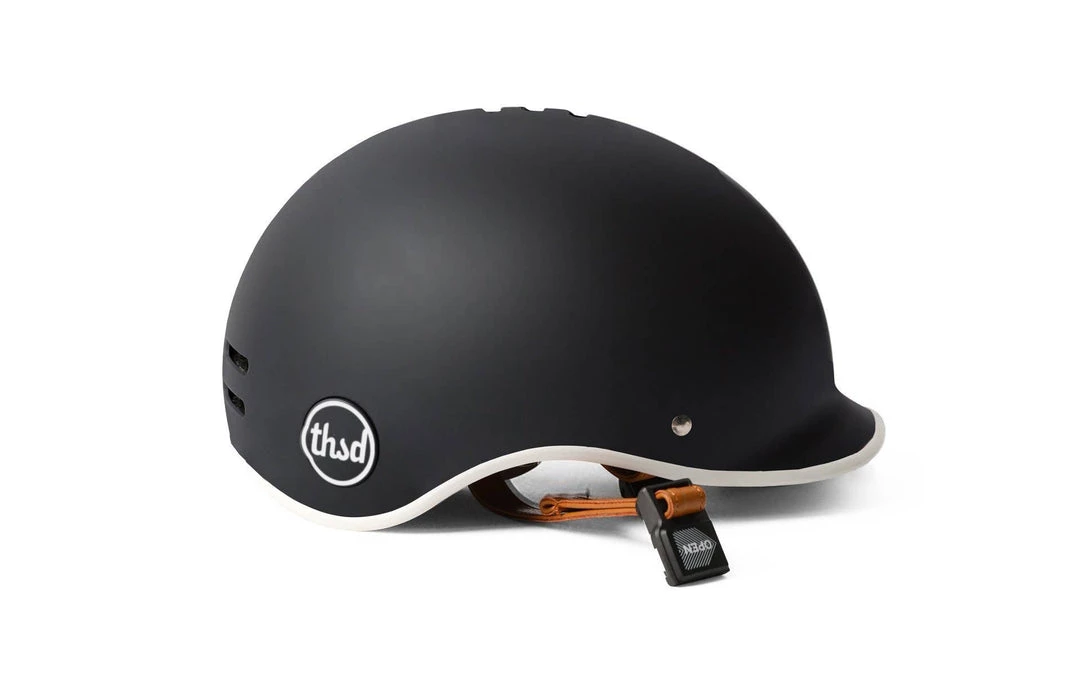 Thousand Helmets Carbon Black Heritage Helmet 1 Thousand Helmets Carbon Black Heritage Helmet