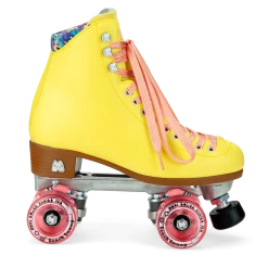 Moxi Beach Bunny Roller Skates - Strawberry Lemonade