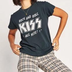 Daydreamer Kiss - All Nite Tour Tee